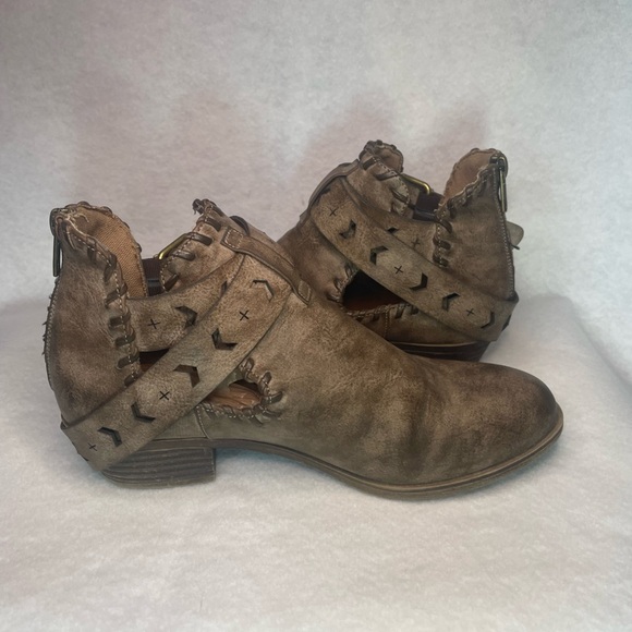 Rampage Leather Ankle Boots Brown Women’s 6 - Picture 9 of 12